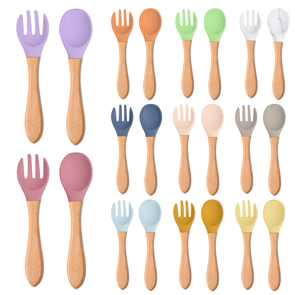 Baby Food Dispensing Spoon - 2 ピース/セットベビーシリコーンスプーンフォーク木製ハンドルベビー授乳食器幼児幼児授乳アクセサリー食器