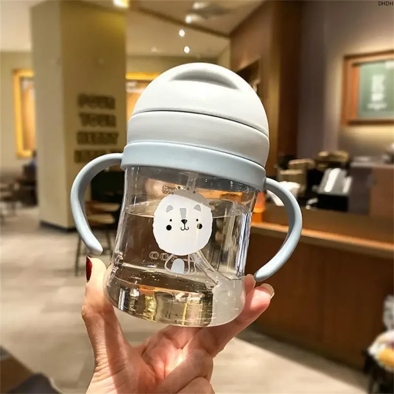 2025 漫画パターン屋外子供飲料ボトルわらベビー授乳カップ - Baby Food Dispensing Spoon のレビューと価格